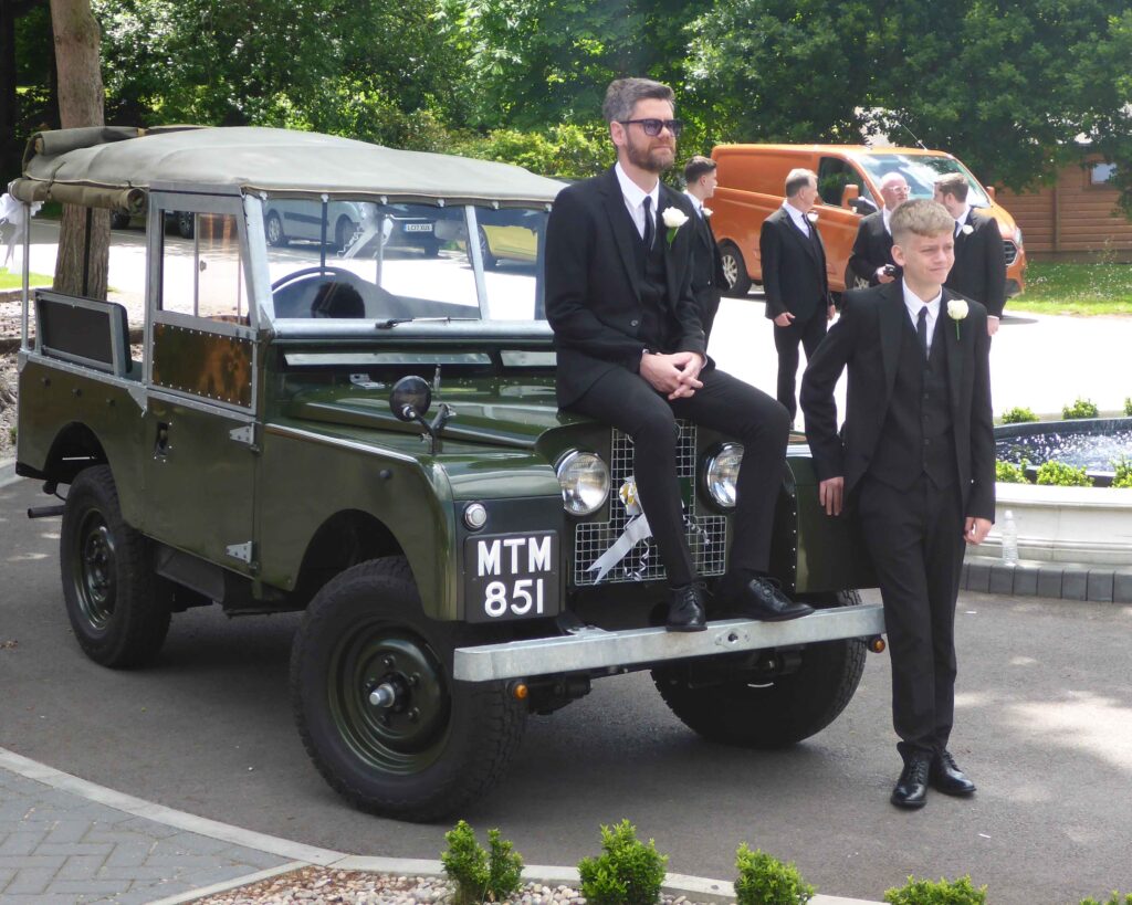 School Prom Classic Land Rover Hire